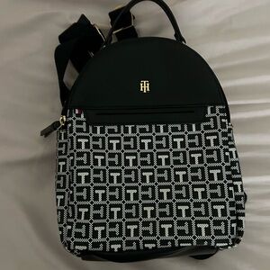 Tommy Hilfiger back pack , offers welcome !